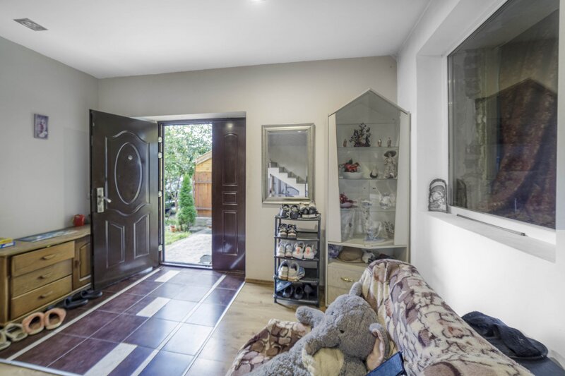 Andronache, Ropotului, casa individuala P+1+pod 218 mp, teren 600 mp, pe colt